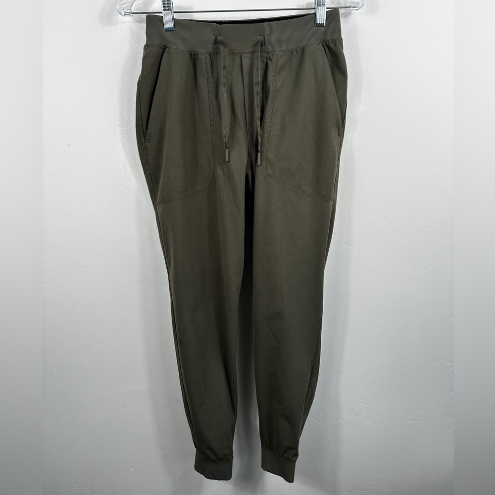 Lululemon Men’s ABC Jogger Army Green Size XS